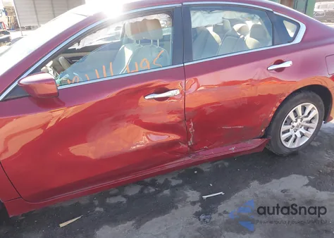 2014 Nissan Altima 2.5 S из США, поврежденный, VIN 1N4AL3AP1EC167858